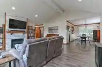 5024 201 STREET - thumbnail 5