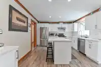 5024 201 STREET - thumbnail 10