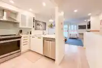 10 704 W 7TH AVENUE - thumbnail 6