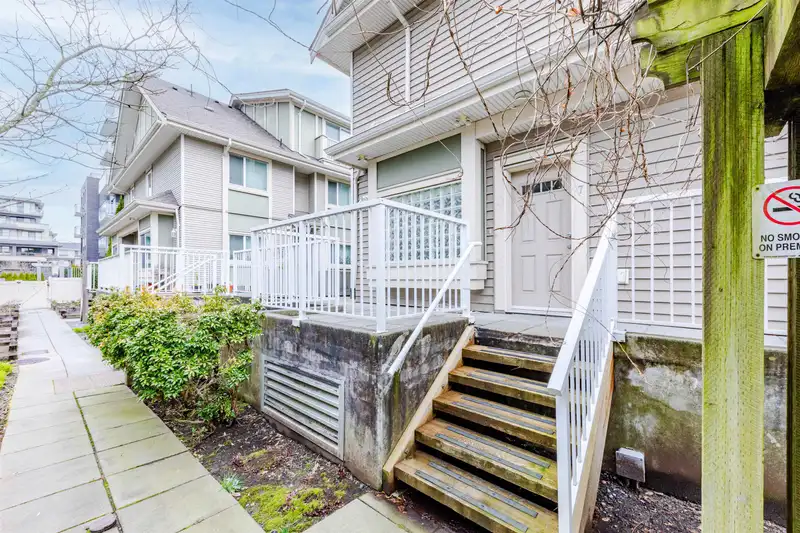 7 621 LANGSIDE AVENUE - photo 3 of 3