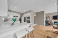 2030 E 2ND AVENUE - thumbnail 13