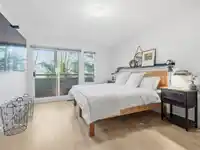 96 SHORELINE CIRCLE - thumbnail 13