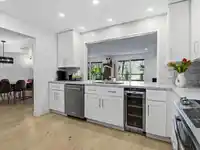 96 SHORELINE CIRCLE - thumbnail 10