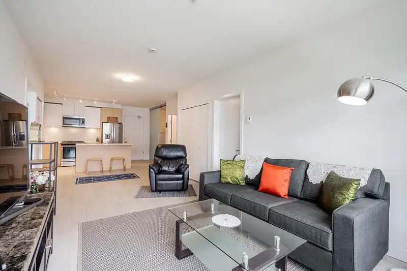 421 13963 105 BOULEVARD - photo 3 of 33
