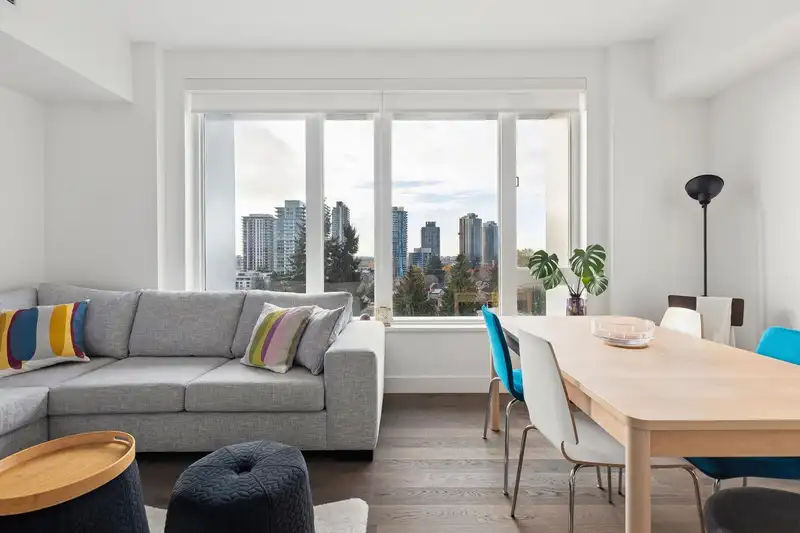 603 7777 CAMBIE STREET - photo 4 of 40
