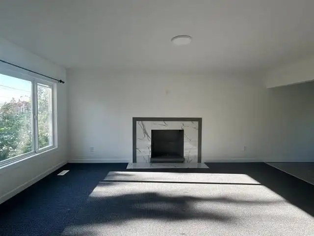 9272 116 STREET - photo 1 of 9
