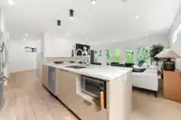 2025 MACKAY AVENUE - thumbnail 11