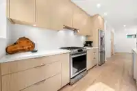 2025 MACKAY AVENUE - thumbnail 9