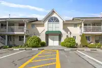 20 2475 EMERSON STREET - thumbnail 32