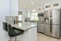 20 2475 EMERSON STREET - thumbnail 6