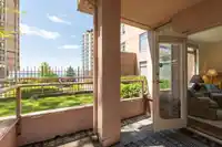 306 2271 BELLEVUE AVENUE - thumbnail 24