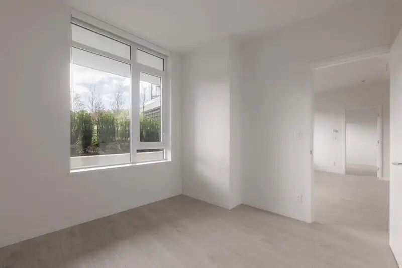 224 6808 MINORU BOULEVARD - photo 2 of 8