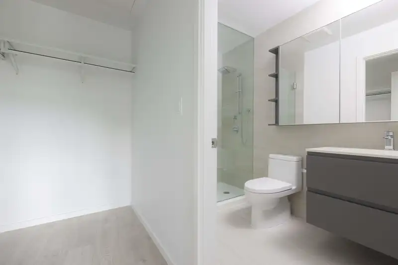 224 6808 MINORU BOULEVARD - photo 4 of 8