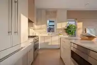 366 E 23RD AVENUE - thumbnail 10