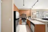 218 2083 W 33 AVENUE - thumbnail 8