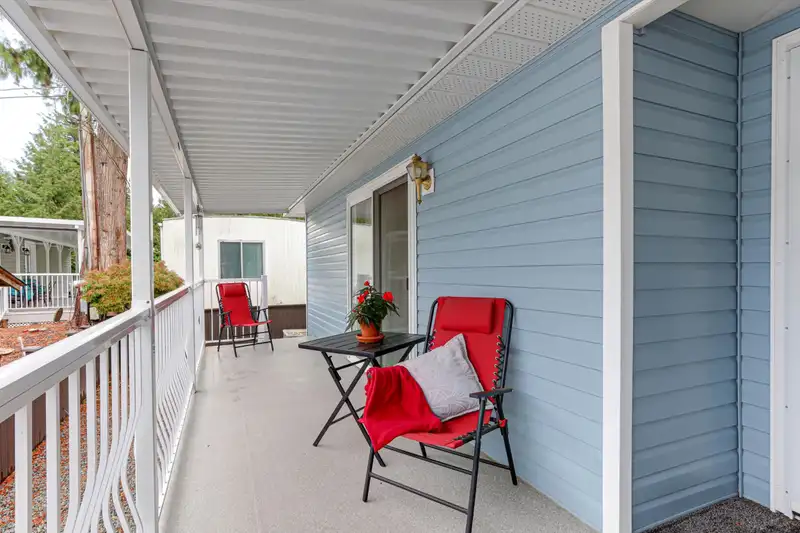 9 3931 198 STREET - photo 2 of 20