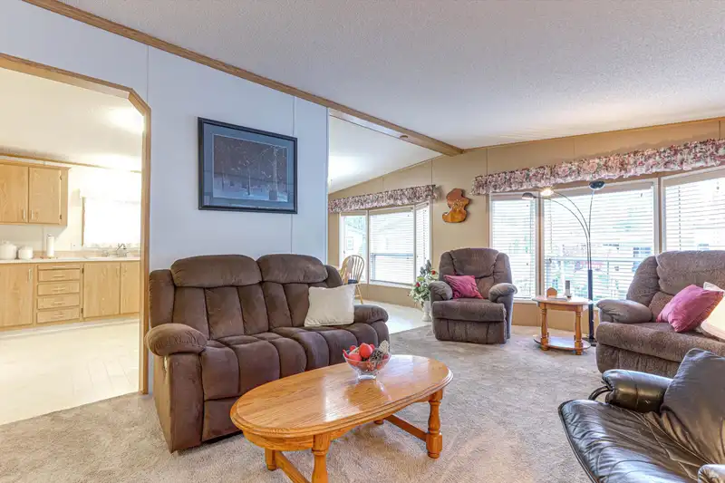 9 3931 198 STREET - photo 4 of 20