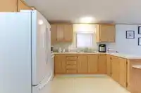 9 3931 198 STREET - thumbnail 8