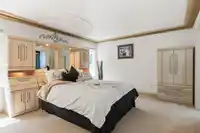 6022 187 STREET - thumbnail 18
