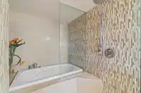 1904 738 BOUGHTON STREET - thumbnail 25