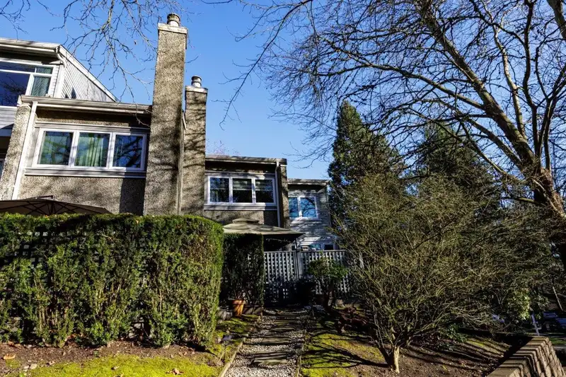 3340 MARQUETTE CRESCENT - photo 1 of 29