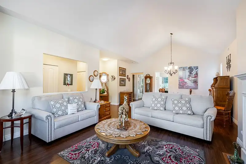 314 20655 88 AVENUE - photo 3 of 27