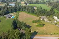 29665 GLENGARRY AVENUE - thumbnail 36