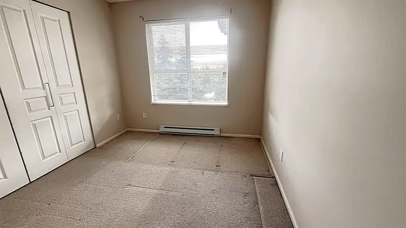 407 9200 FERNDALE ROAD - photo 4 of 19