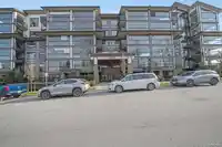 303 8526 202B STREET - thumbnail 1