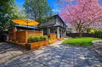 1 1255 E 15TH AVENUE - thumbnail 3