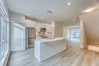 54 4337 BOUNDARY ROAD - thumbnail 3
