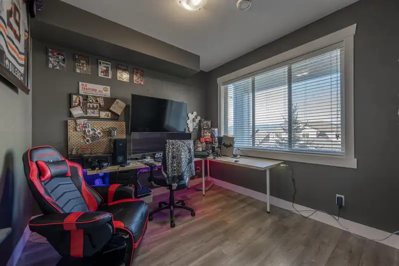 46874 SYLVAN DRIVE - photo 4 of 40