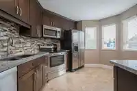 217 5765 GLOVER ROAD - thumbnail 5
