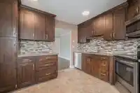 217 5765 GLOVER ROAD - thumbnail 7