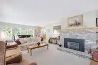 6448 N GALE AVENUE - thumbnail 13