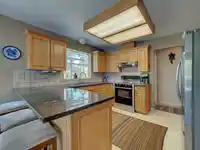 6448 N GALE AVENUE - thumbnail 20