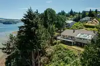 6448 N GALE AVENUE - thumbnail 7
