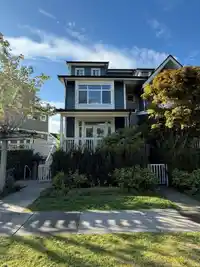 5 4311 BAYVIEW STREET - thumbnail 1