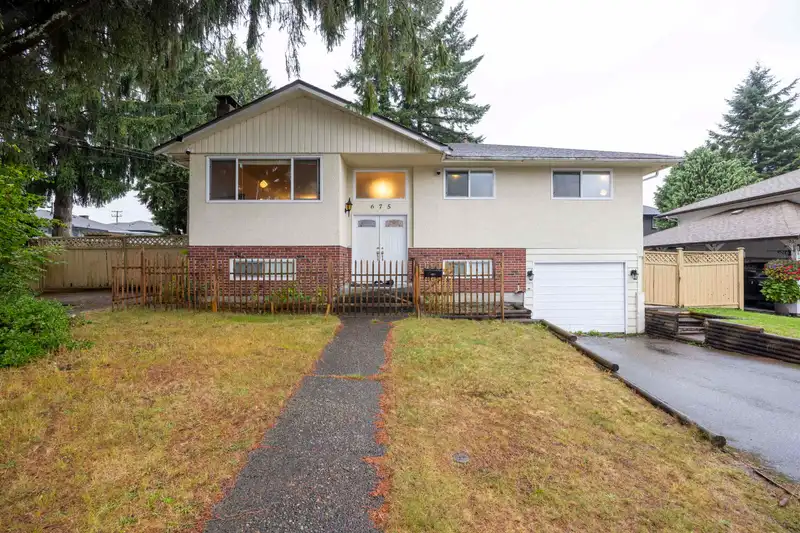 675 DUNCAN AVENUE - photo 1 of 33