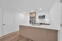 104 2250 E 1ST AVENUE - thumbnail 2