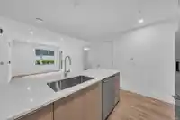 104 2250 E 1ST AVENUE - thumbnail 7
