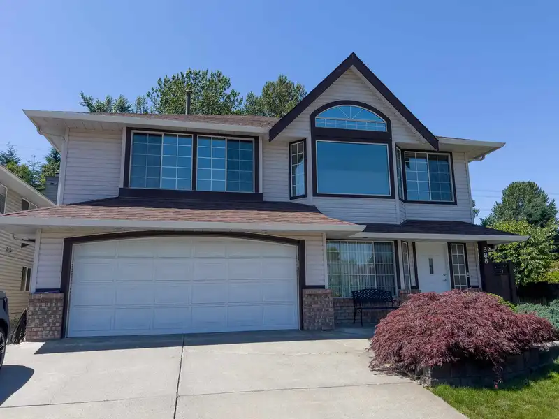 888 HERRMANN STREET - photo 1 of 36