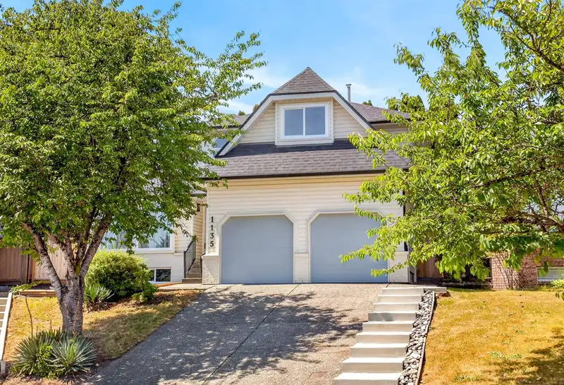 1135 SETTLERS COURT - photo 1 of 40