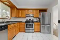 7205 GORDON DRIVE - thumbnail 10