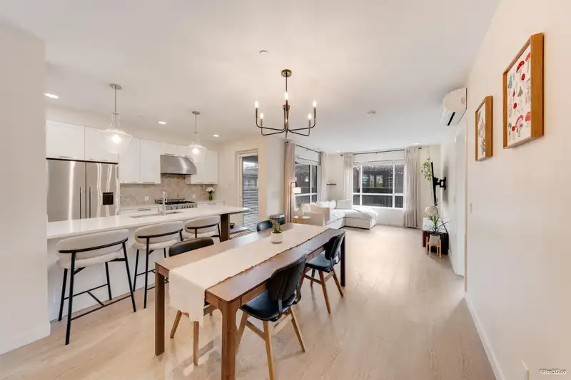 102 33540 MAYFAIR AVENUE - photo 3 of 35