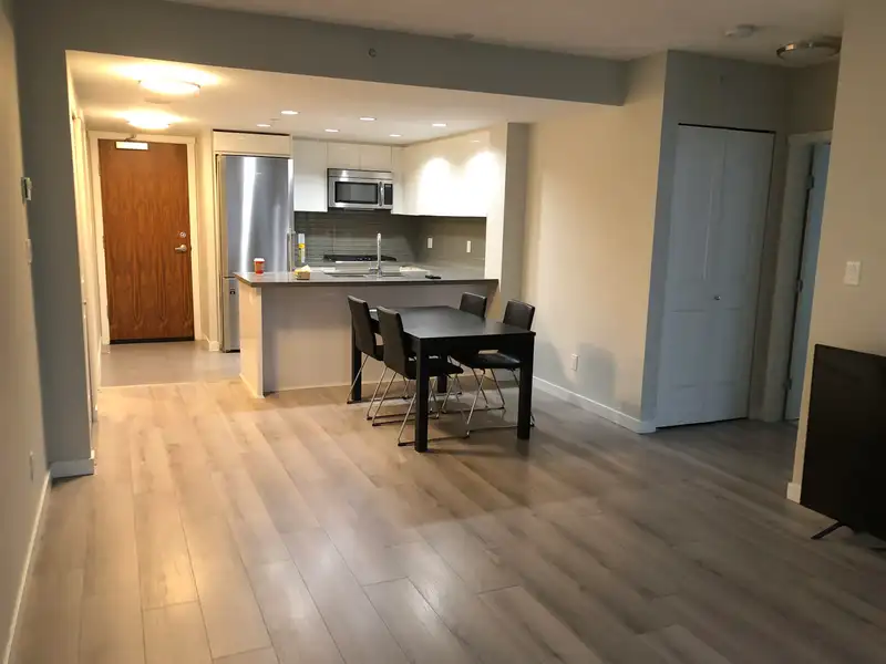 3608 4880 BENNETT STREET - photo 4 of 23