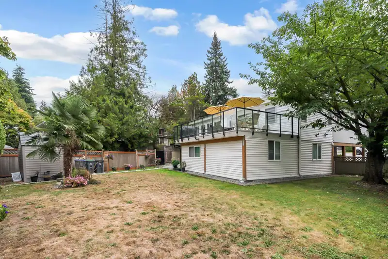 11361 96 AVENUE - photo 3 of 40