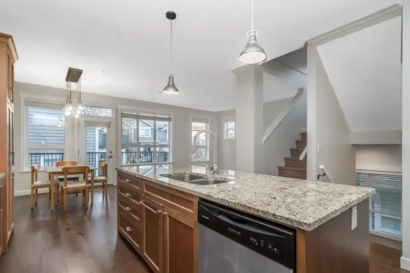 32 7059 210 STREET - photo 3 of 34