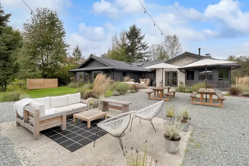 33496 IHLES AVENUE - photo 1 of 38