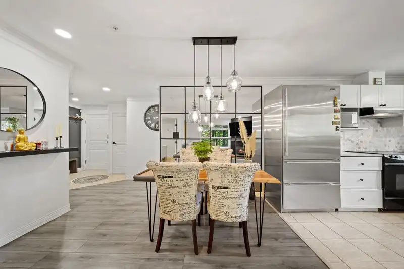 303 8115 121A STREET - photo 2 of 26
